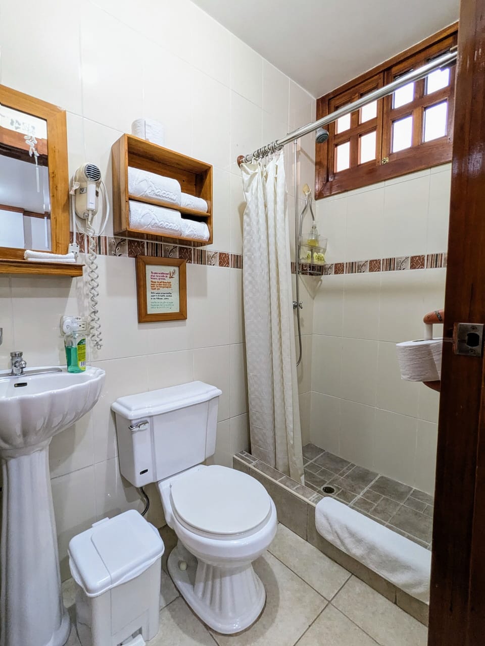 Shower, free toiletries, hair dryer, towels