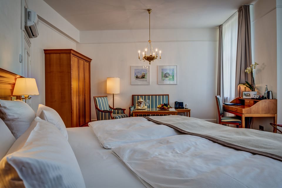 Junior Double Room, 1 Double Bed | Premium bedding, down comforters, individually decorated