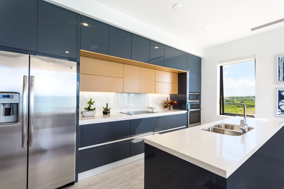 Superior Penthouse, 3 Bedrooms, Hot Tub | Private kitchen | Oven, stovetop, dishwasher, toaster