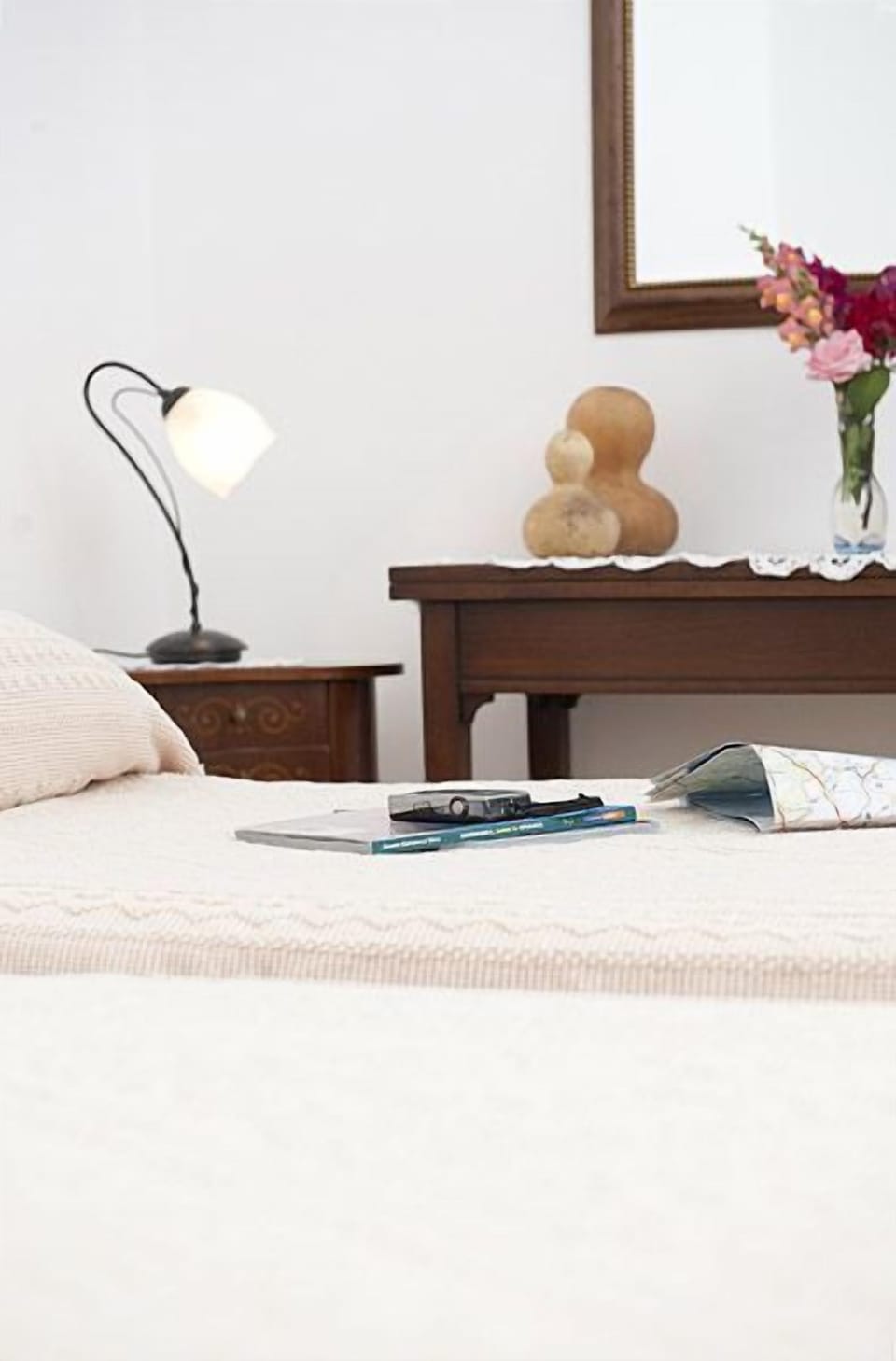 Classic Double Room Single Use, Private Bathroom | In-room safe, desk, iron/ironing board, free cribs/infant beds