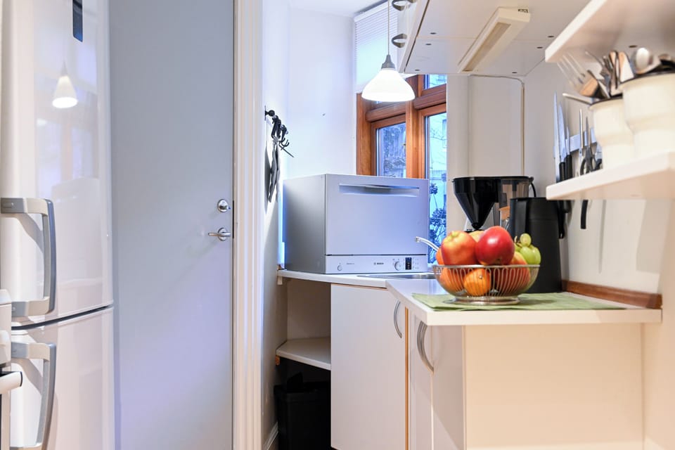 Apartment, 1 Bedroom, City View | Interior