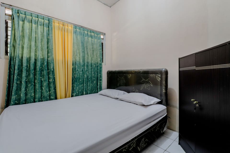 Double Room | Free WiFi, bed sheets