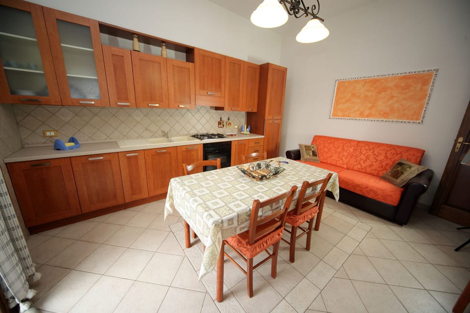 Apartment, 2 Bedrooms | Private kitchen | Fridge, oven, stovetop, espresso maker