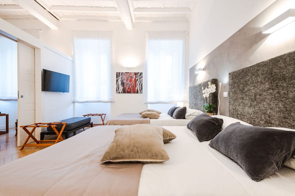 Luxury Suite | Premium bedding, down comforters, in-room safe, individually decorated