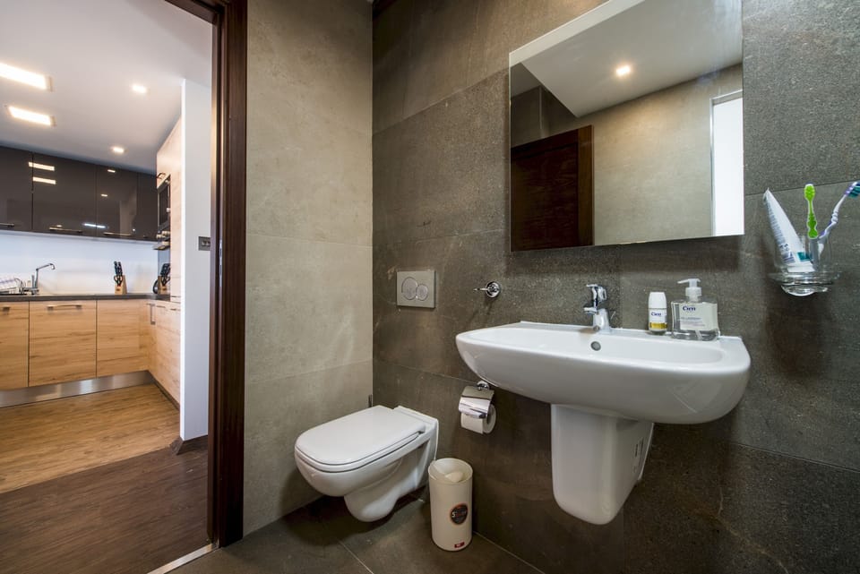 Stylish Seaview Apartment In a Prime Location Apartment in Sliema