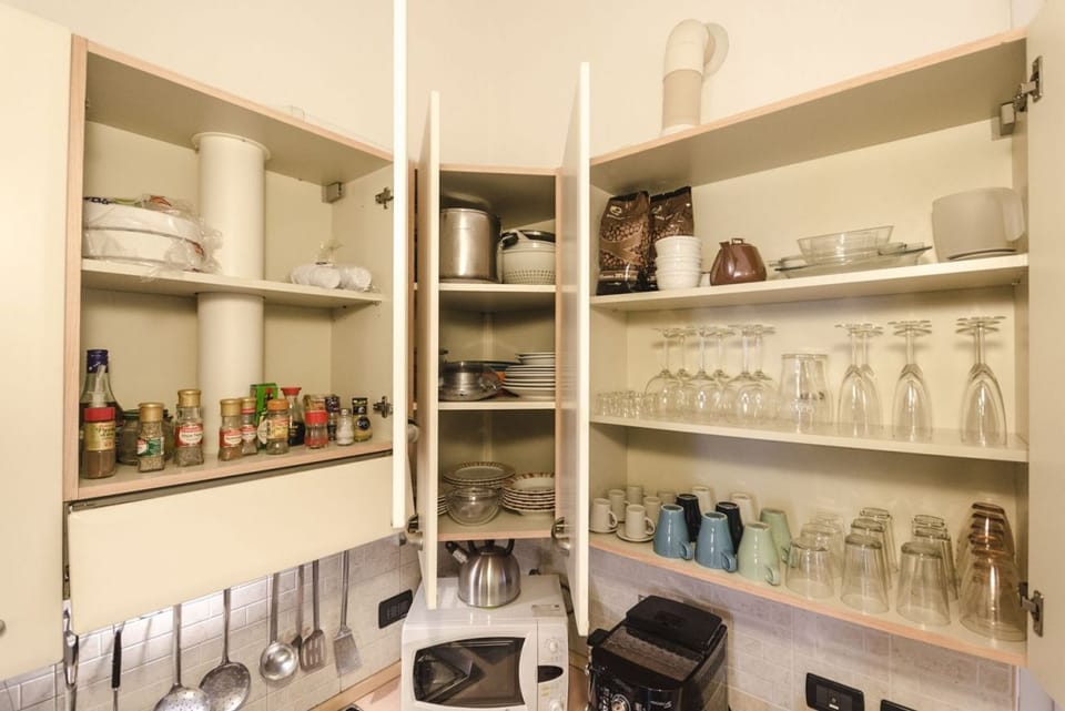 Apartment, 2 Bedrooms | Private kitchen | Full-size fridge, microwave, oven, stovetop
