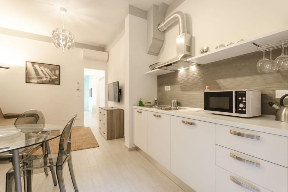 Apartment, 1 Bedroom | Private kitchen | Microwave, stovetop, espresso maker, coffee/tea maker