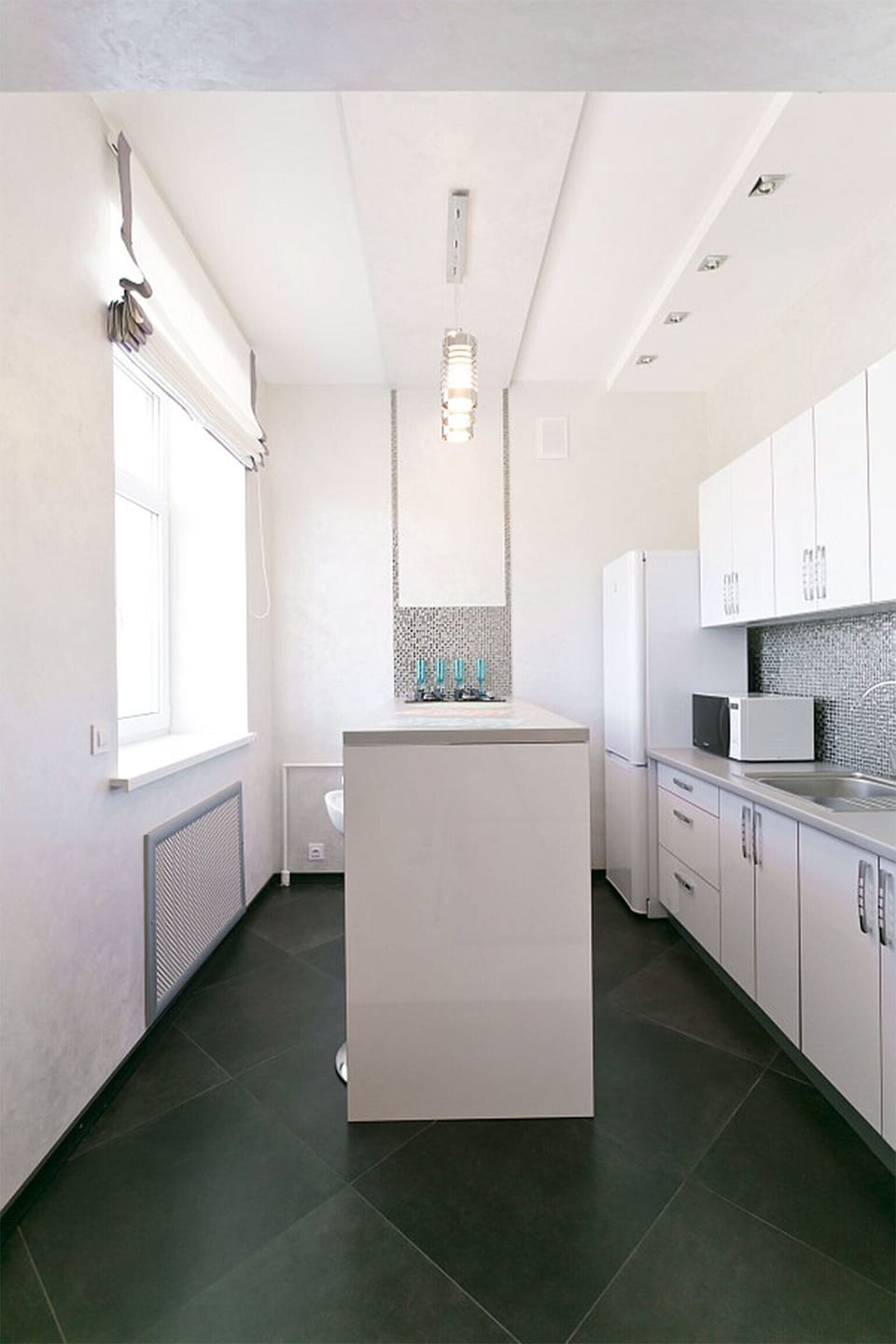 Deluxe Apartment (floor 5) | Private kitchen | Coffee/tea maker, full-size fridge, microwave, stovetop