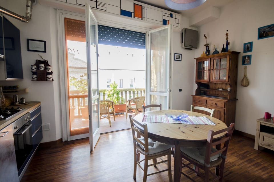 Duplex, 1 Bedroom | In-room dining