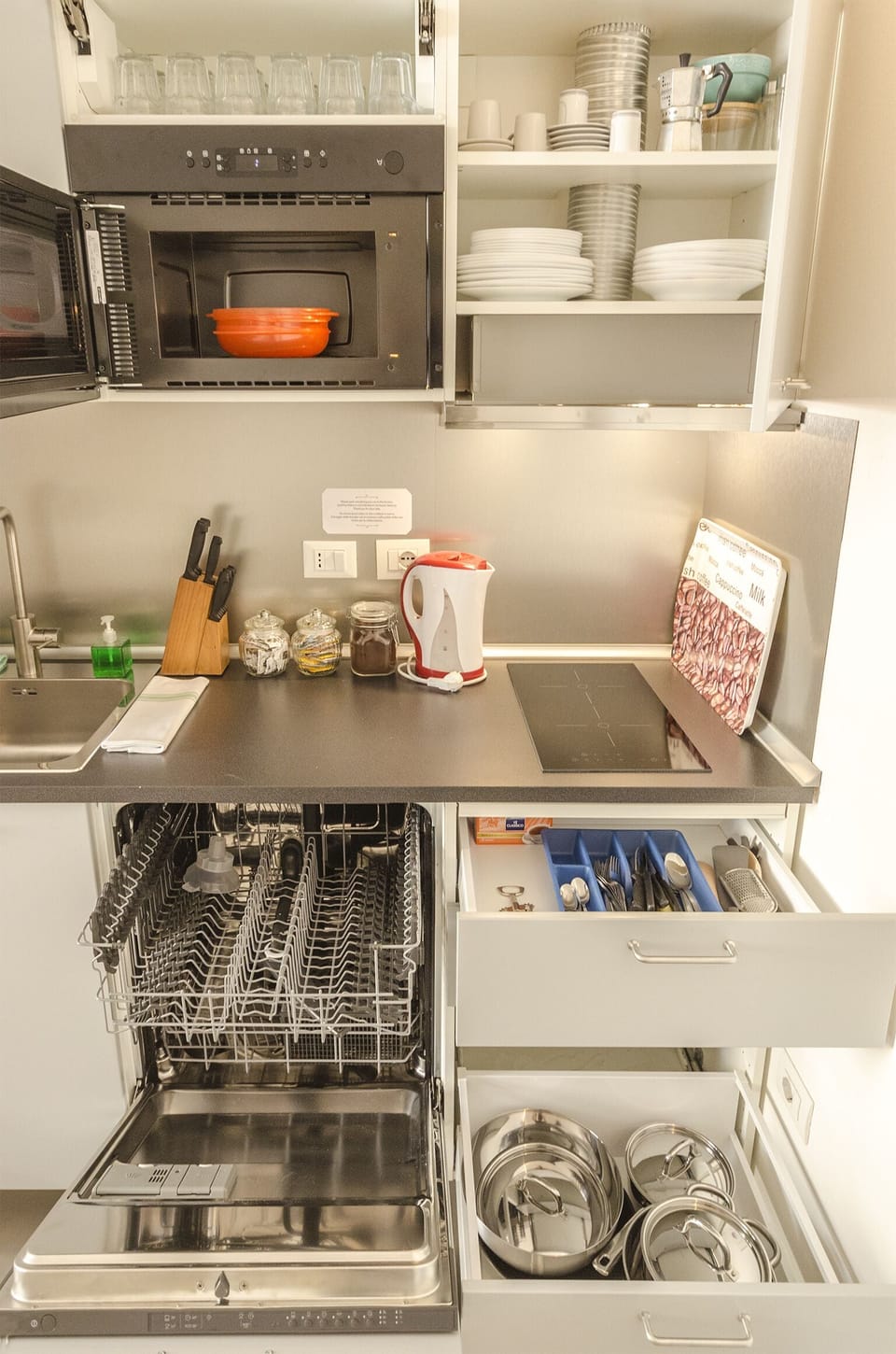 Apartment, 2 Bedrooms | Private kitchenette | Fridge, microwave, stovetop, dishwasher
