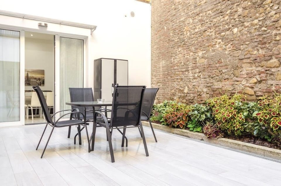 Apartment, 2 Bedrooms | Terrace/patio
