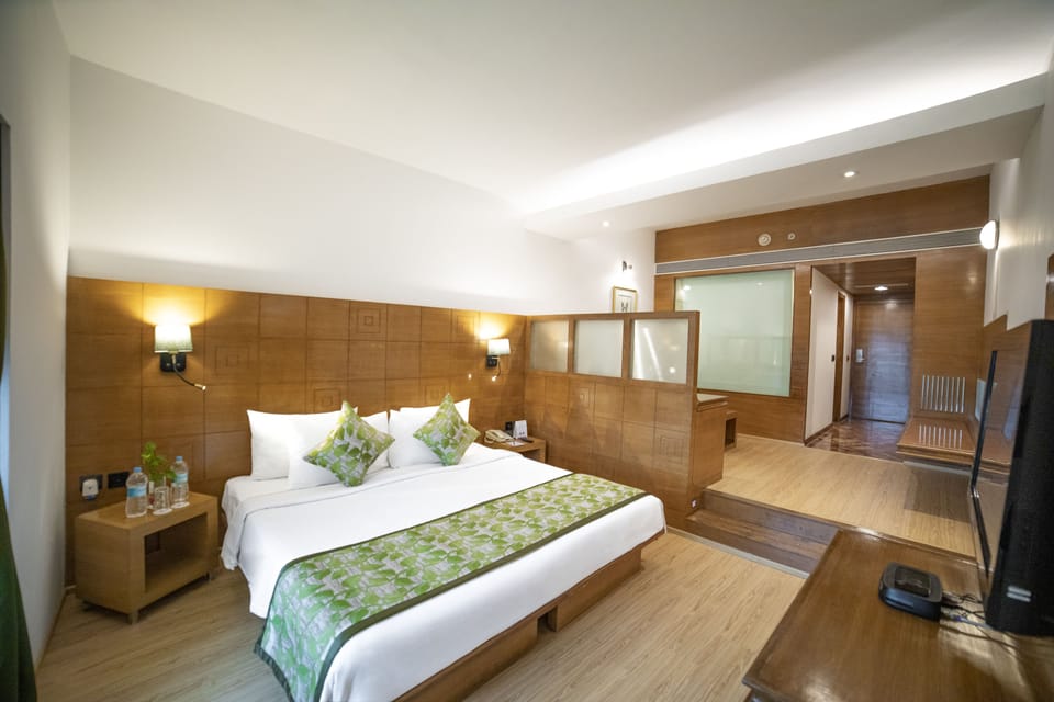 Premium bedding, in-room safe, individually furnished, desk