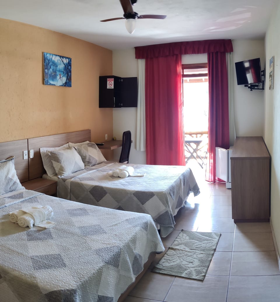 Laptop workspace, iron/ironing board, free WiFi, bed sheets