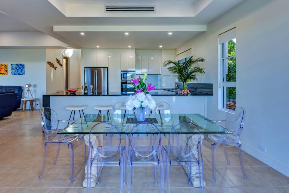 House | Private kitchen | Fridge, microwave, stovetop, dishwasher