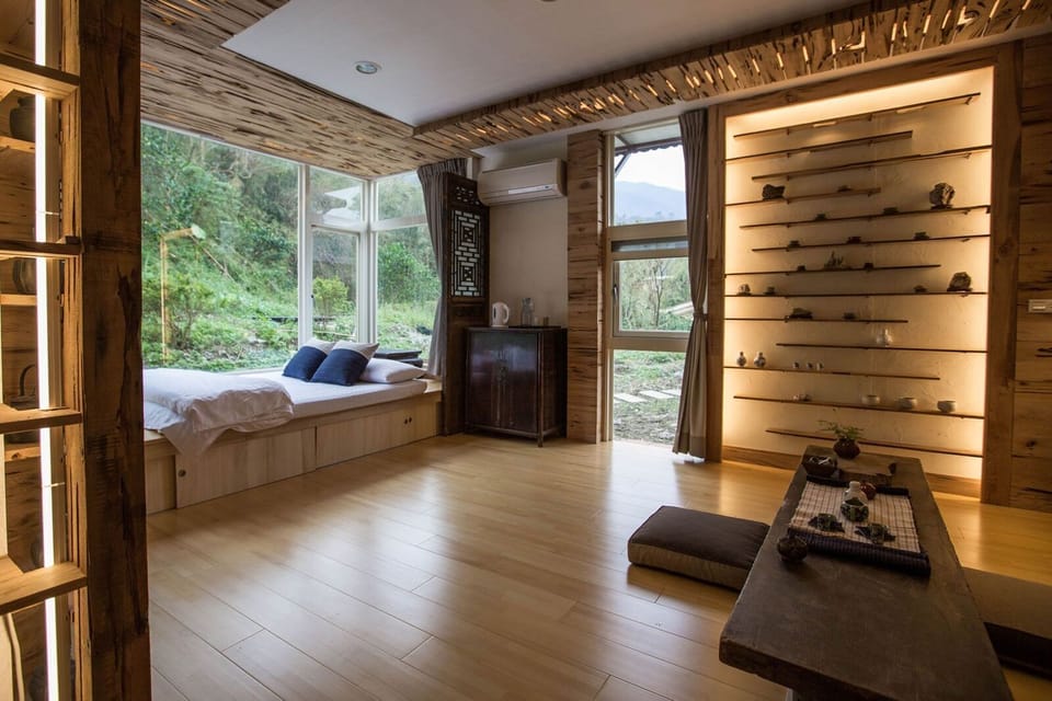 Classic Room, Private Bathroom | Down comforters, individually decorated, individually furnished