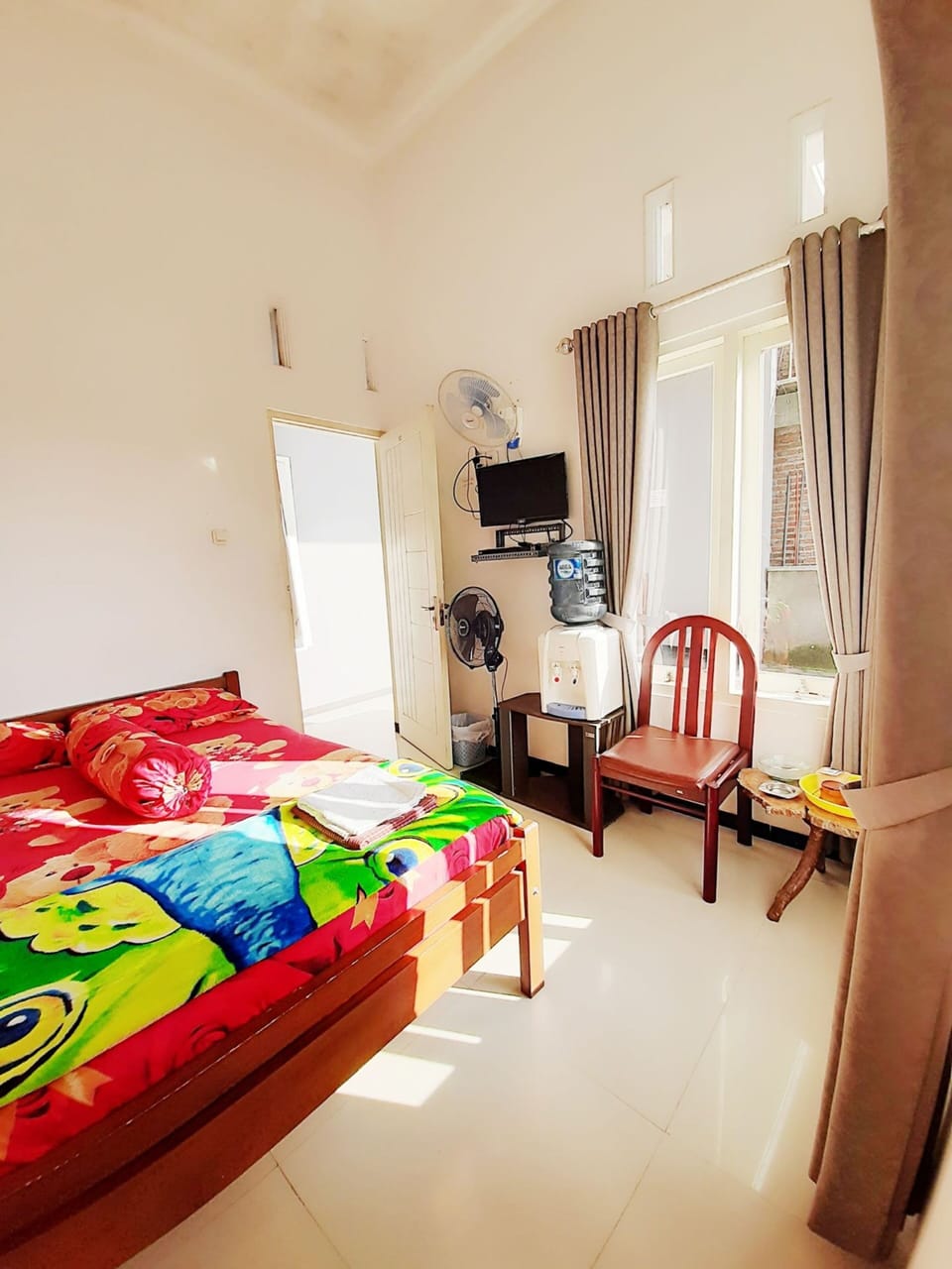 Standard Double Room | Desk, free WiFi, bed sheets