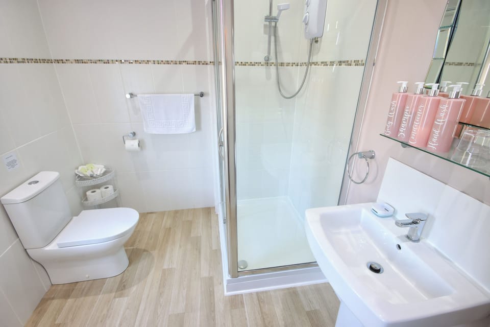 Two Beaches Bed and Breakfast in Paignton
