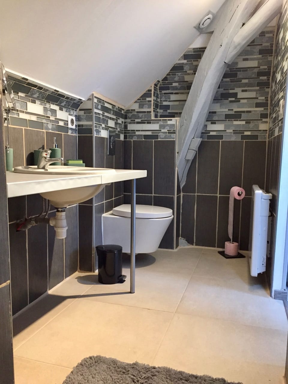 Suite (Valmur) | Bathroom sink