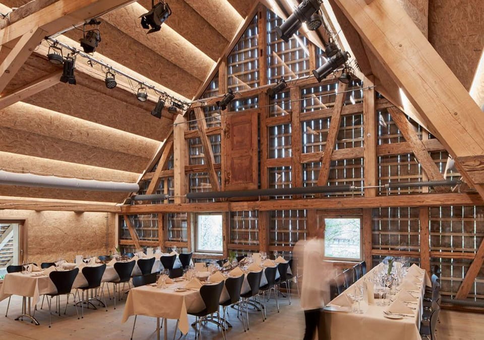 Lunch and dinner served