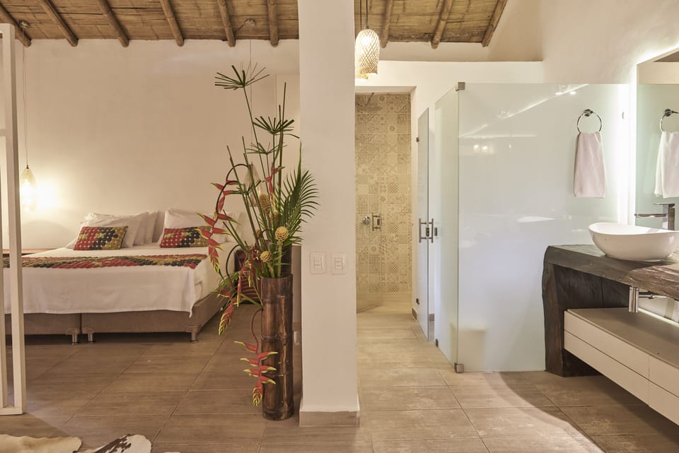 Down comforters, in-room safe, free WiFi, bed sheets