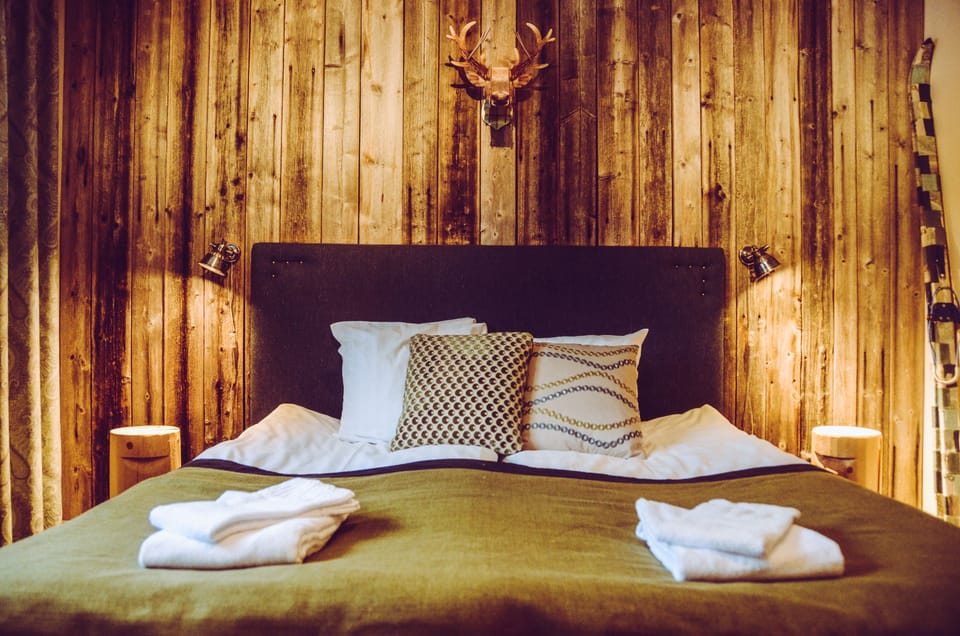 Comfort Double Room | Iron/ironing board (on request), WiFi (free), bed sheets