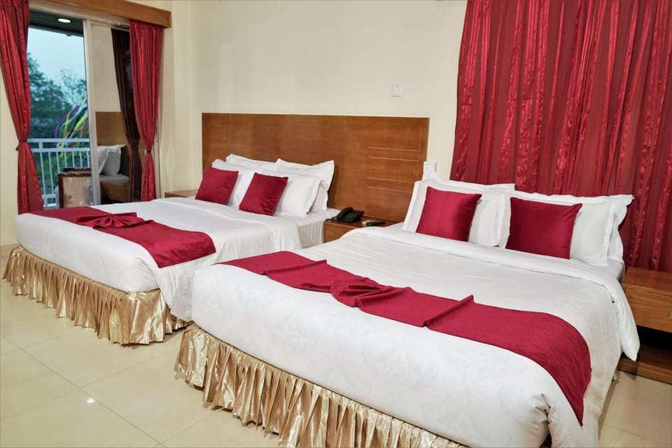 Family Room, 1 Bedroom, Private Bathroom | Egyptian cotton sheets, premium bedding, down comforters, pillowtop beds