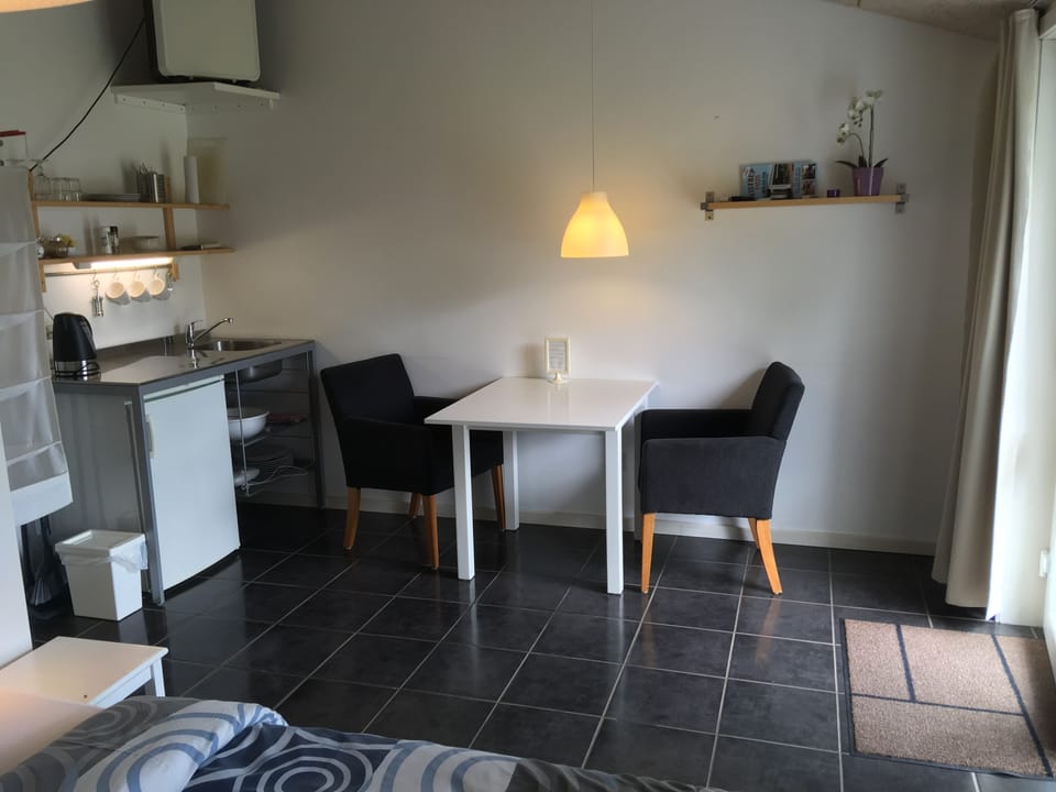 Deluxe Double Room, Accessible, Ensuite | Private kitchen