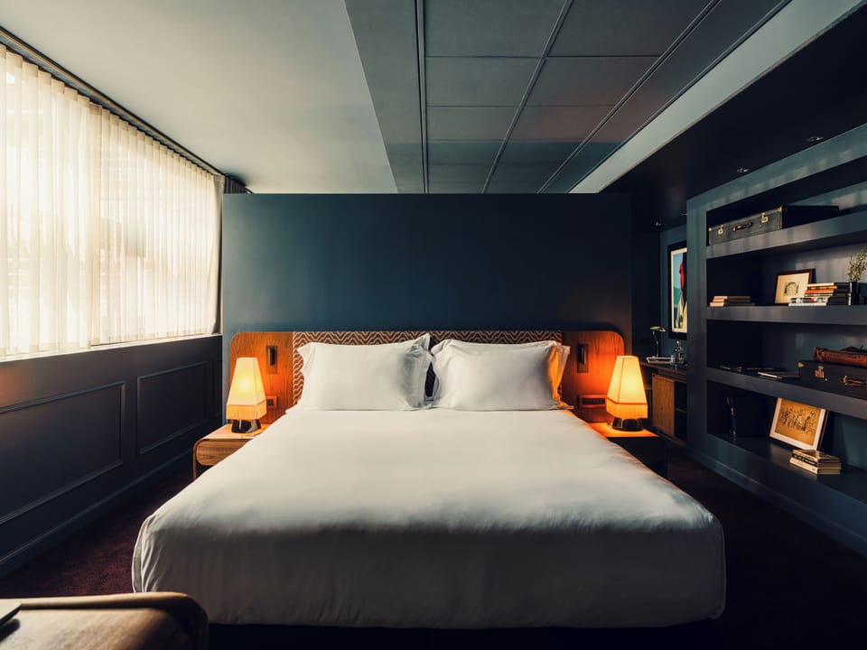 Townhouse Suite | Premium bedding, down comforters, minibar, in-room safe