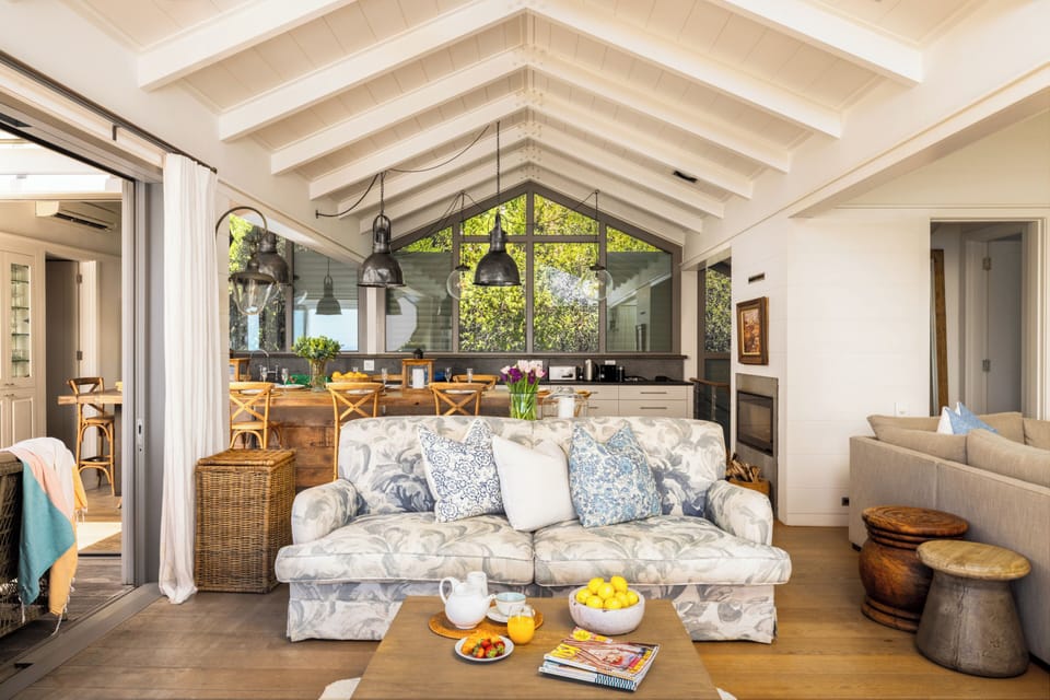Luxury House, 4 Bedrooms | Living area | 70-inch Smart TV with digital channels, TV