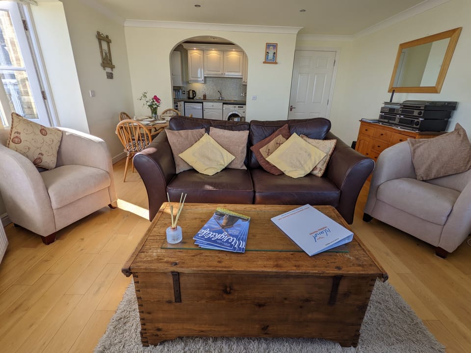 Cottage | Living area | LCD TV