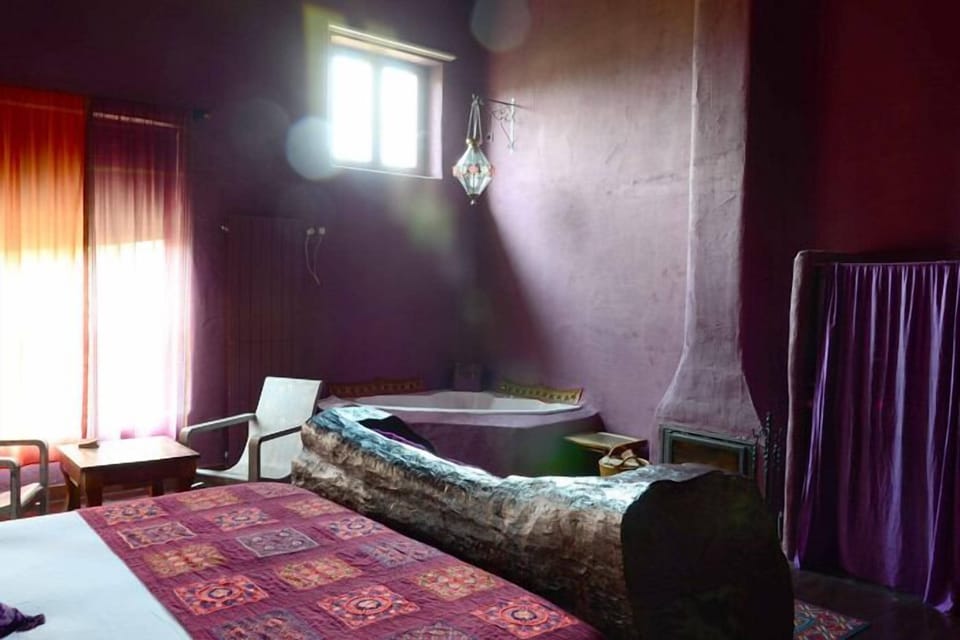 Suite, 1 King Bed, Jetted Tub, Garden Area (Budista) | Egyptian cotton sheets, premium bedding, individually decorated