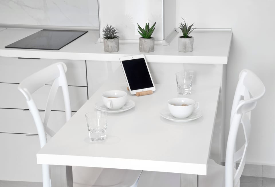Premium Apartment, 1 Bedroom | In-room dining