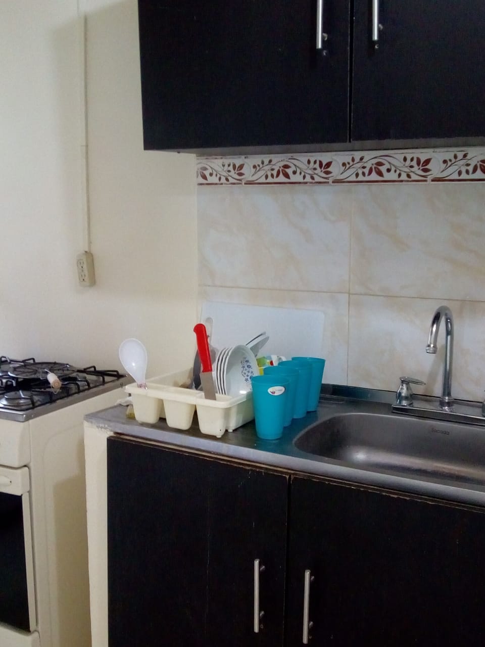 Senior Chalet | Shared kitchen | Full-size fridge, microwave, oven, stovetop
