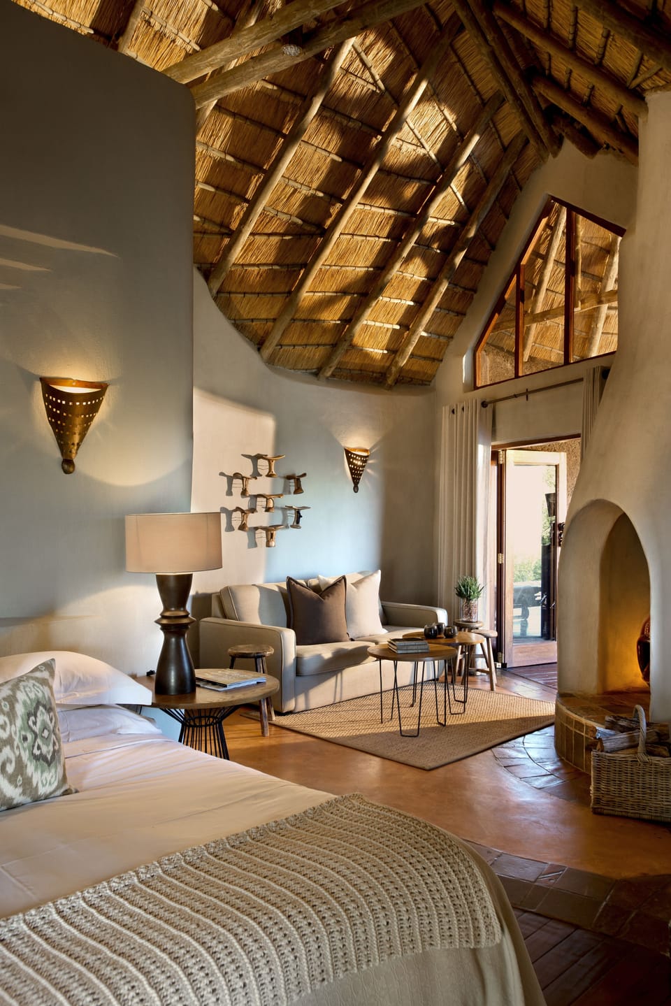 Dithaba Suite | Premium bedding, minibar, in-room safe, blackout drapes