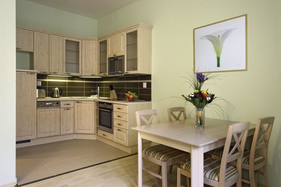 Private kitchenette