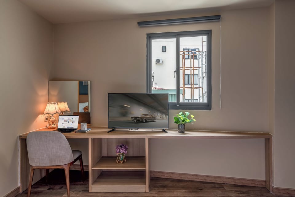 Superior Triple Room | Desk, laptop workspace, iron/ironing board, free WiFi