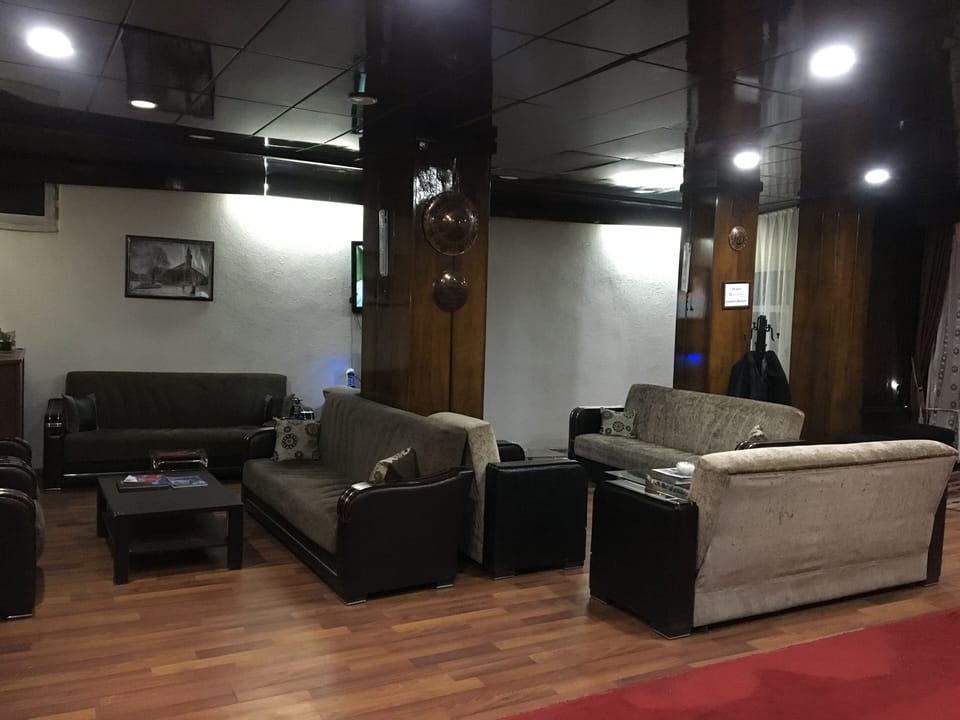 LCD TV