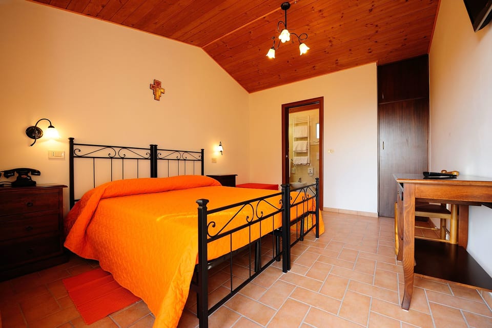 Triple Room | Premium bedding, down comforters, desk, blackout drapes