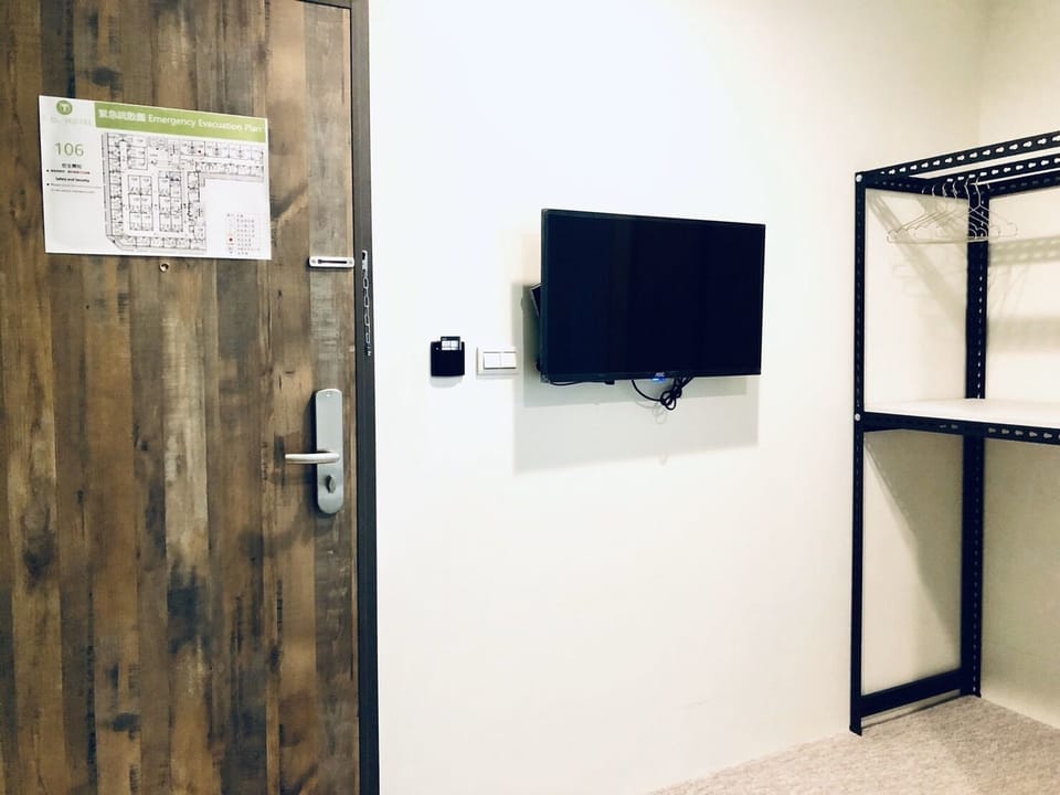 Standard Double Room, No Windows | Blackout drapes, soundproofing, free WiFi, bed sheets