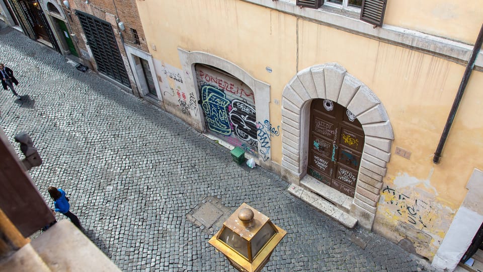 Apartment, 3 Bedrooms | Street view