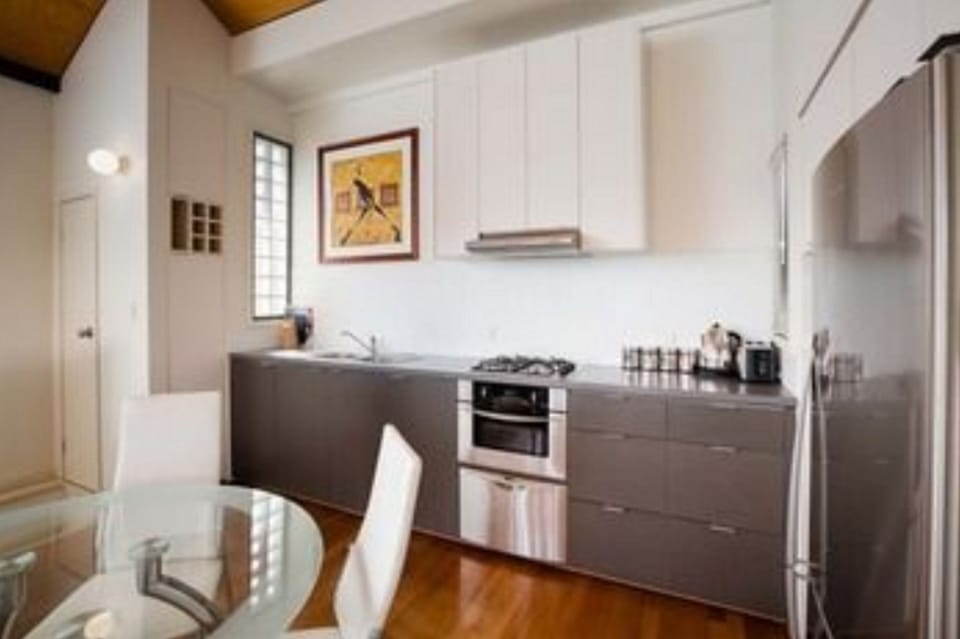 Executive Apartment, 1 Bedroom | Private kitchenette | Coffee/tea maker, full-size fridge, microwave, stovetop
