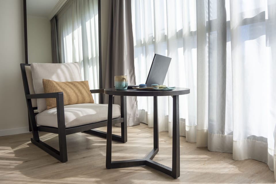 Premium Room, 2 Twin Beds | Living area | LCD TV