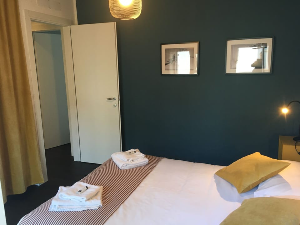 Apartment, 2 Bedrooms | 2 bedrooms, iron/ironing board, free WiFi, bed sheets