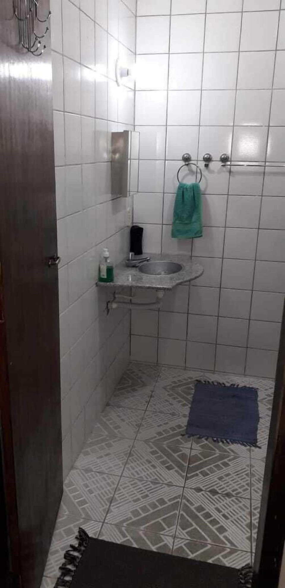 Double Room | Bathroom | Shower, towels, toilet paper