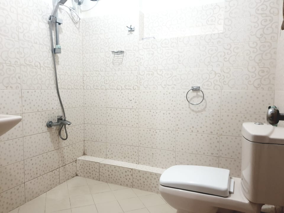 Oviya Guest Bed and Breakfast in Nuwara Eliya