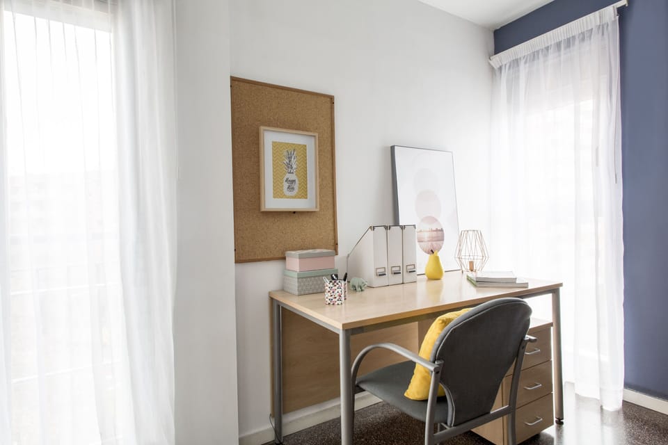 Desk, laptop workspace, iron/ironing board, free WiFi