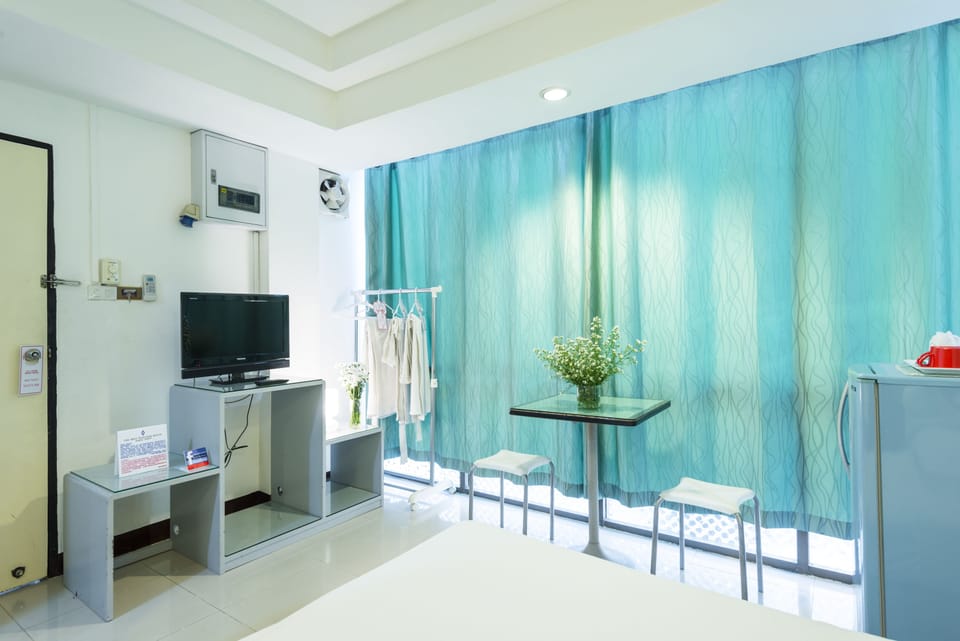 Deluxe Triple Room | Room amenity