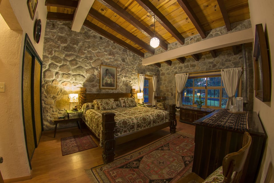 Standard Cabin (Casa de Piedra) | In-room safe, desk, free cribs/infant beds, free WiFi