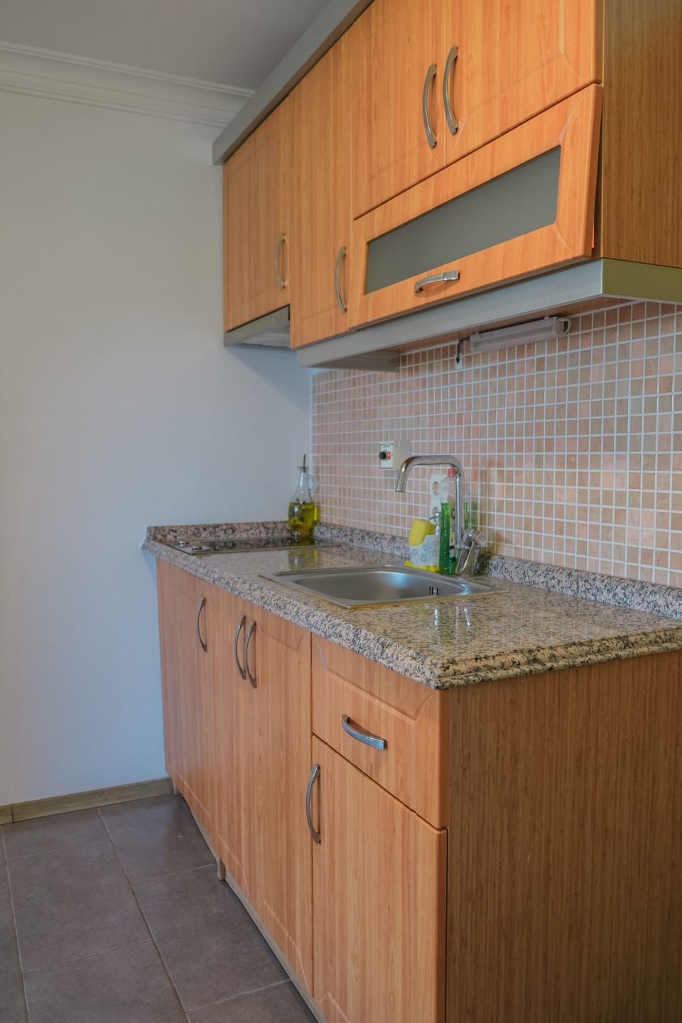 Standard Double Room | Private kitchen | Fridge, stovetop, coffee/tea maker, electric kettle