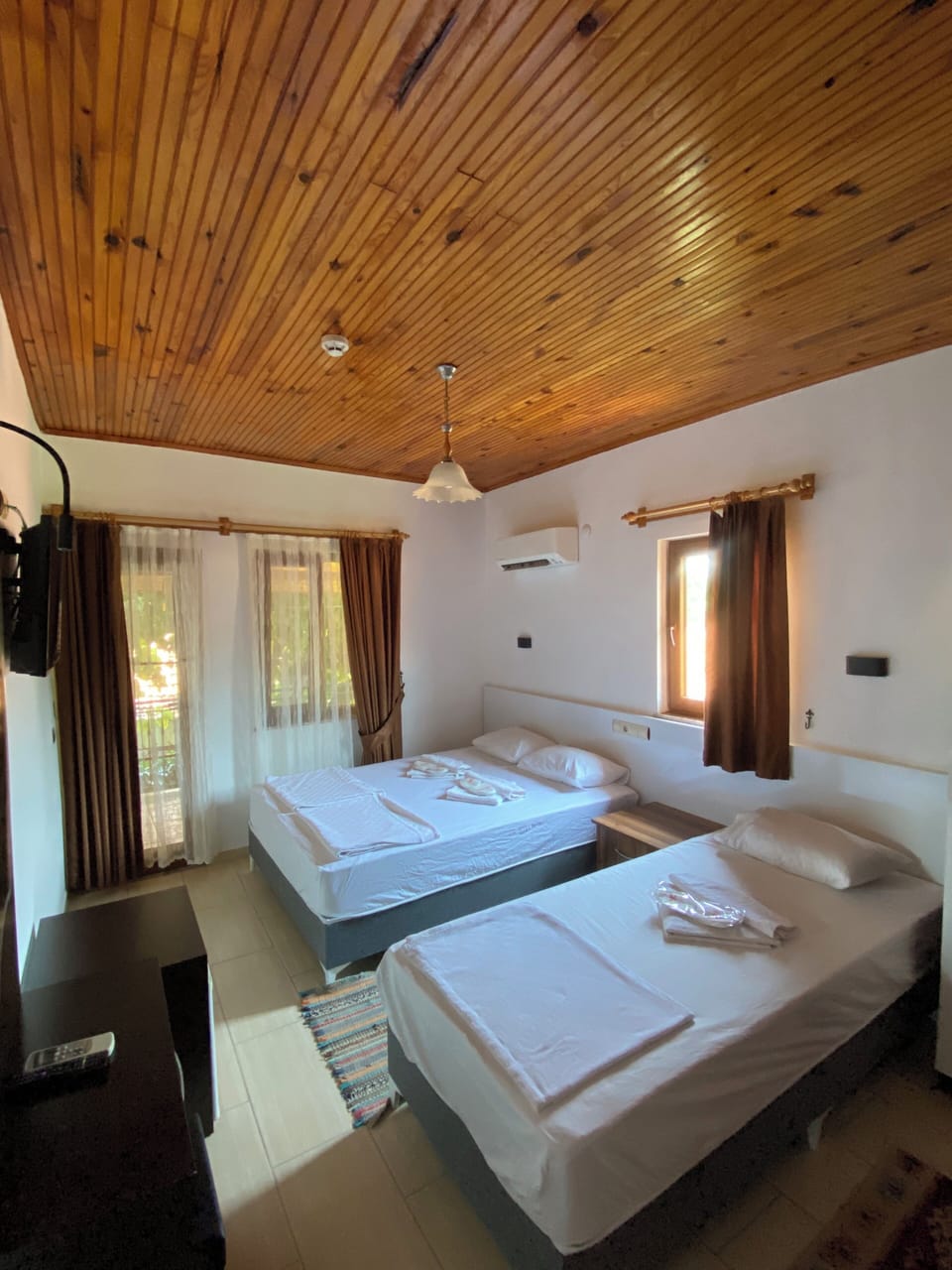 Triple Room | Minibar, soundproofing, free WiFi, bed sheets